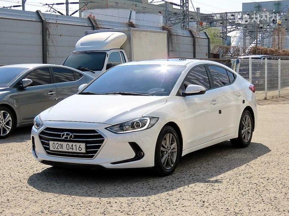 Hyundai 아반떼AD 1.6 GDi 스마트 스페셜 - фото 1