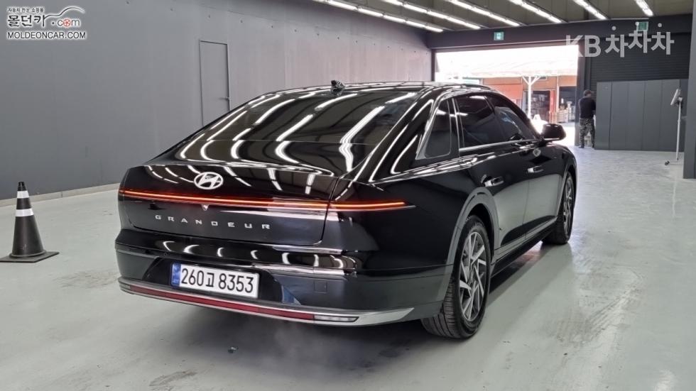Hyundai Grandeur — miniaturë 2