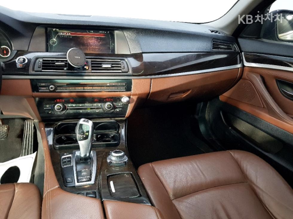 2013 - bmw 5 series
