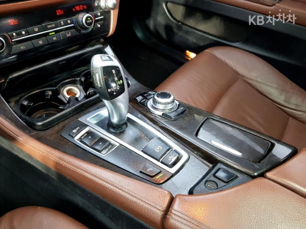 2013 - bmw 5 series