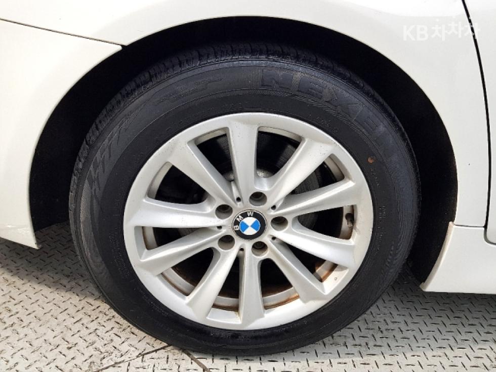 2013 - bmw 5 series