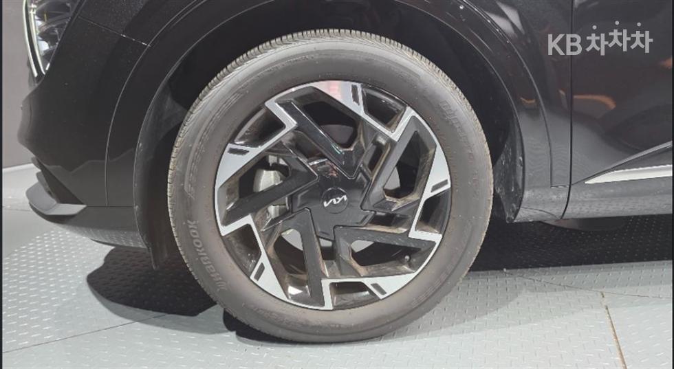 2024 - kia sportage