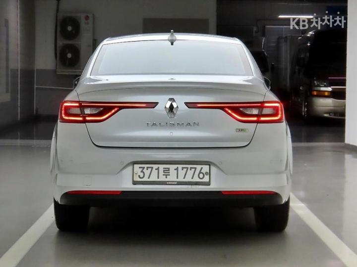 Renault Samsung SM6 — miniaturë 3