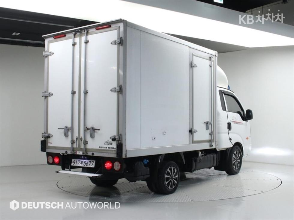 2020 - kia bongo iii