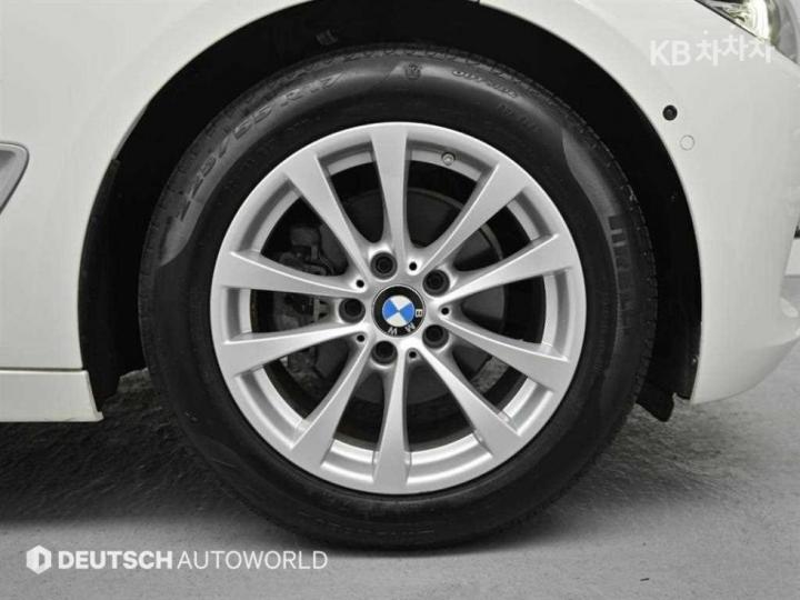 BMW 3 Series GranTurismo GT 320d F34 xDrive Premium 6