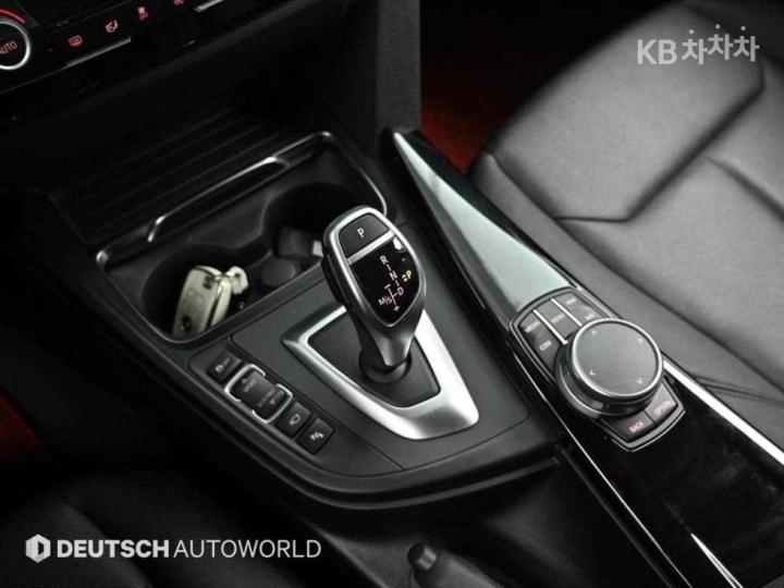 BMW 3 Series GranTurismo GT 320d F34 xDrive Premium 10