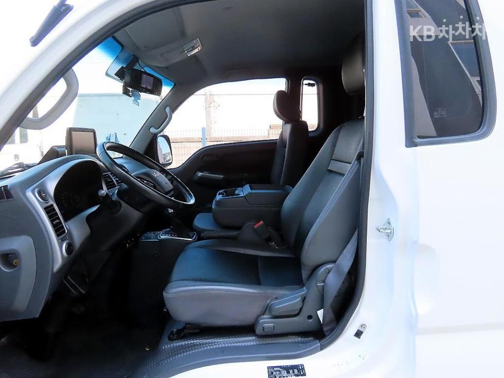 2023 - kia bongo iii
