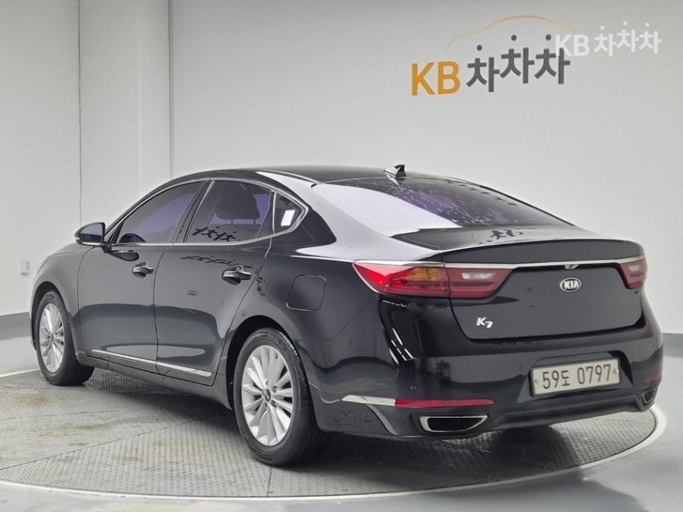2016 - kia k7