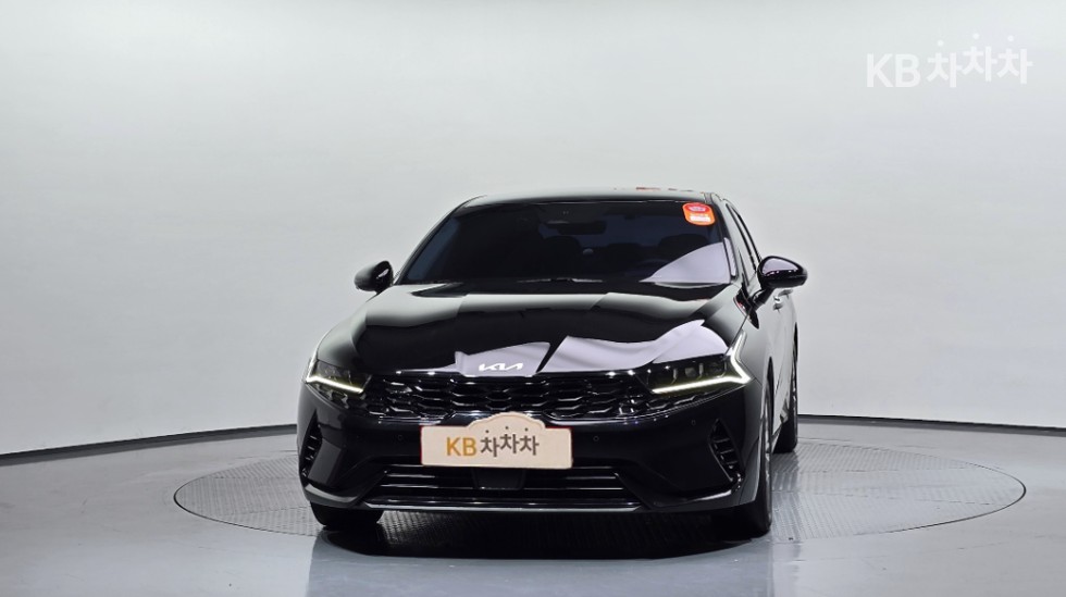 2023 - kia k5