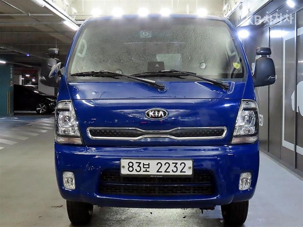 2020 - kia bongo iii