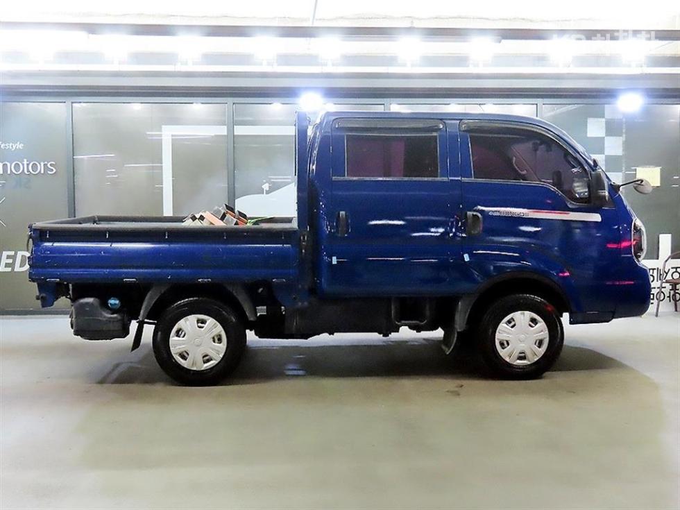 2020 - kia bongo iii