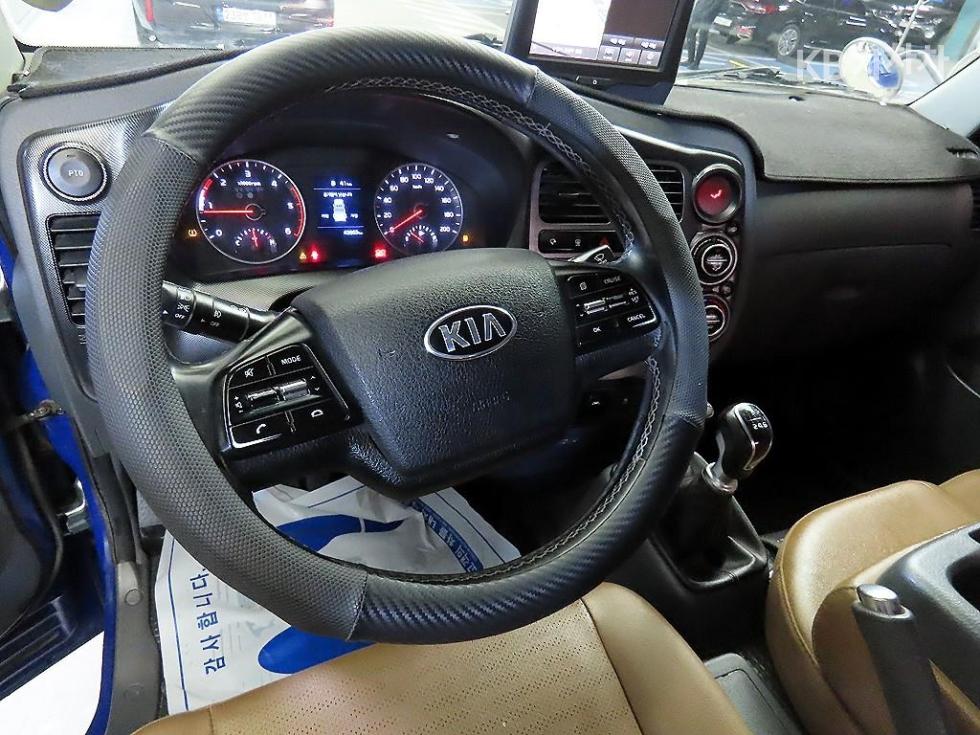 2020 - kia bongo iii