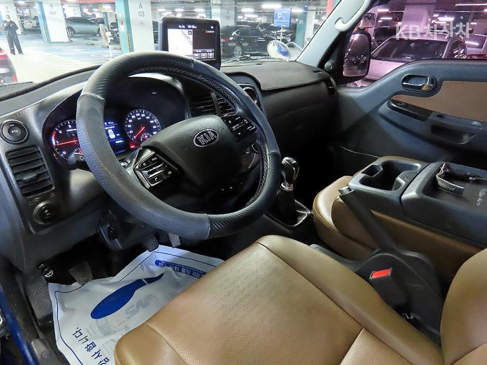 2020 - kia bongo iii