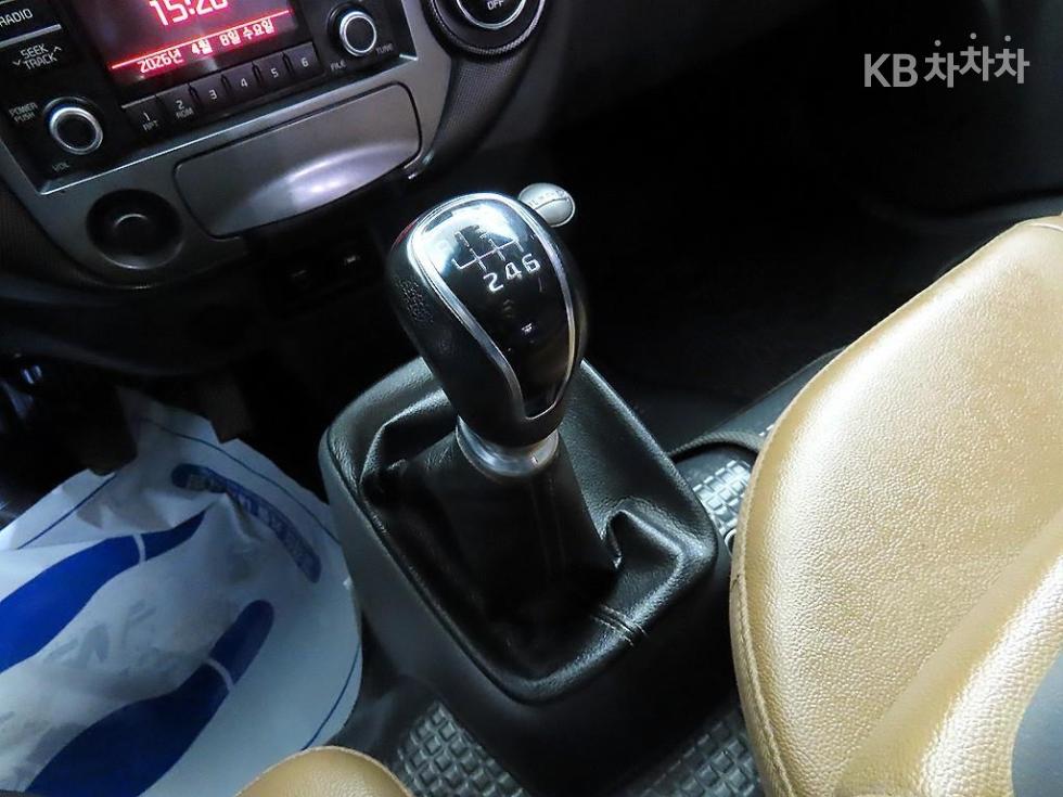 2020 - kia bongo iii
