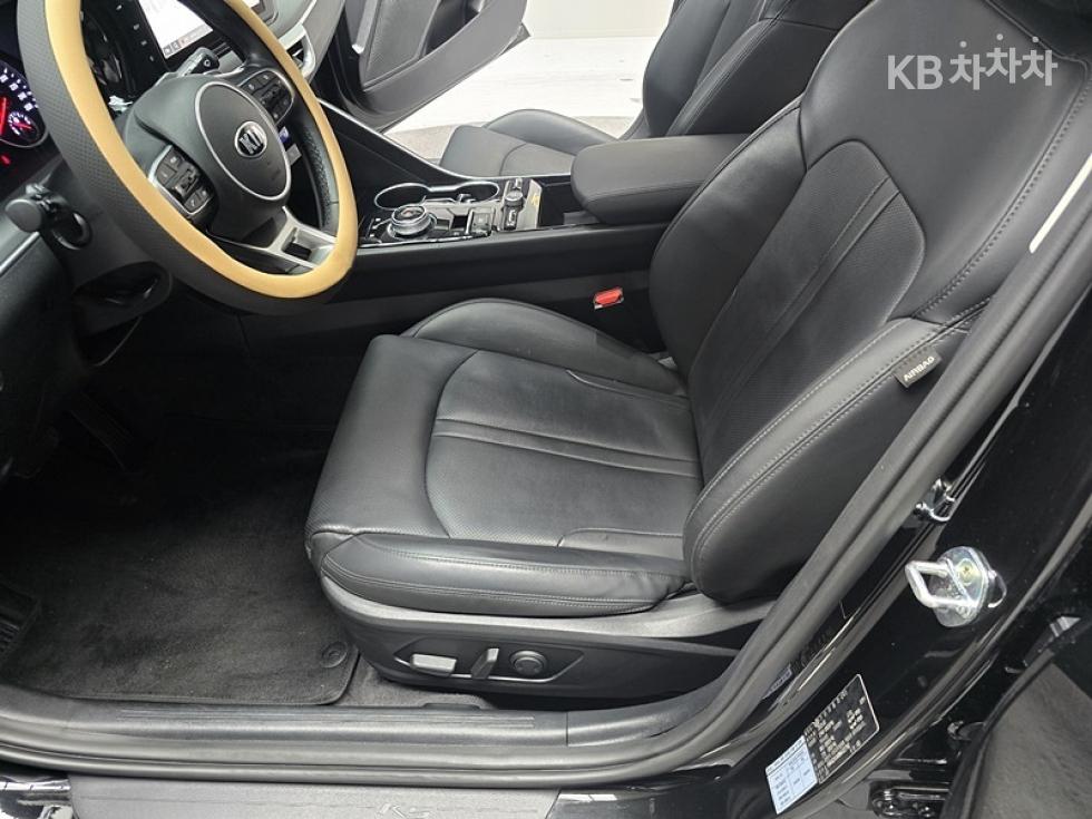 2021 - kia k5