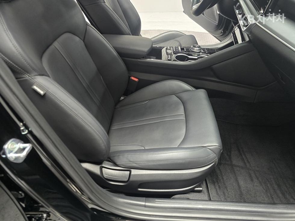 2021 - kia k5