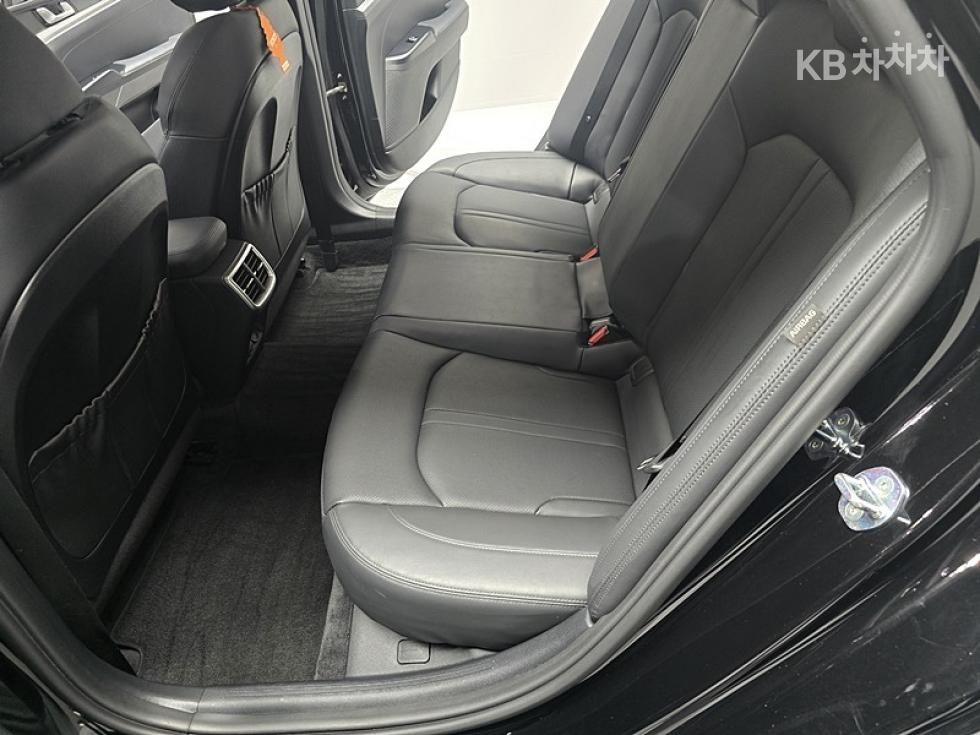 2021 - kia k5