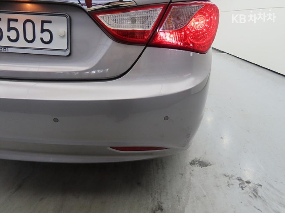 Hyundai Sonata — miniaturë 18