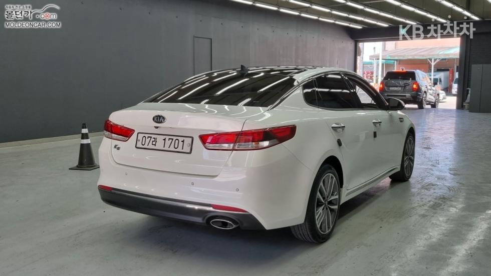 2016 - kia k5