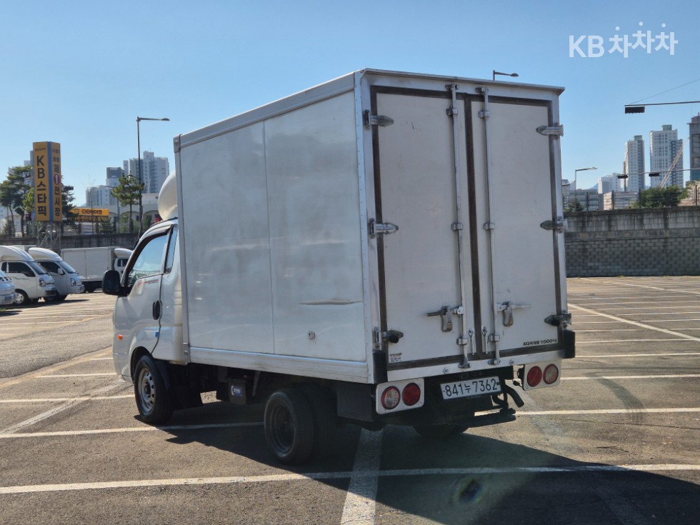 2015 - kia bongo iii