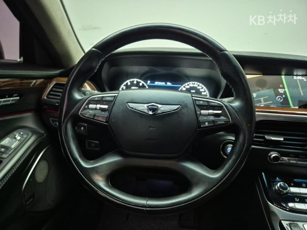 2018 - genesis eq900