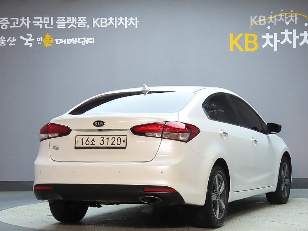 2018 - kia k3