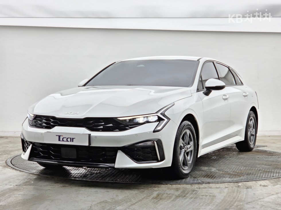 Kia K5 3세대 2.0 LPI 렌터카 트렌디 - фото 1