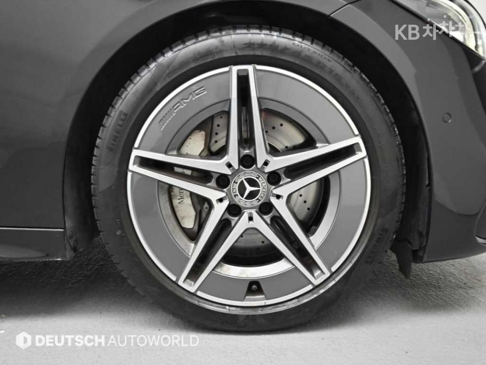 2024 - mercedes-benz c-class