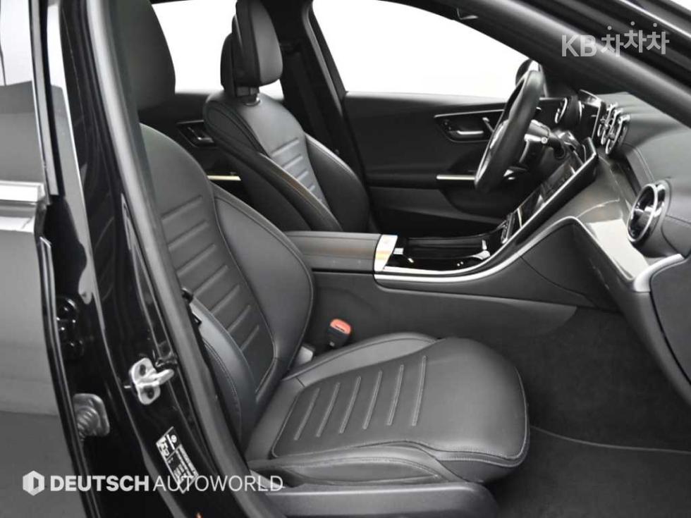 2024 - mercedes-benz c-class