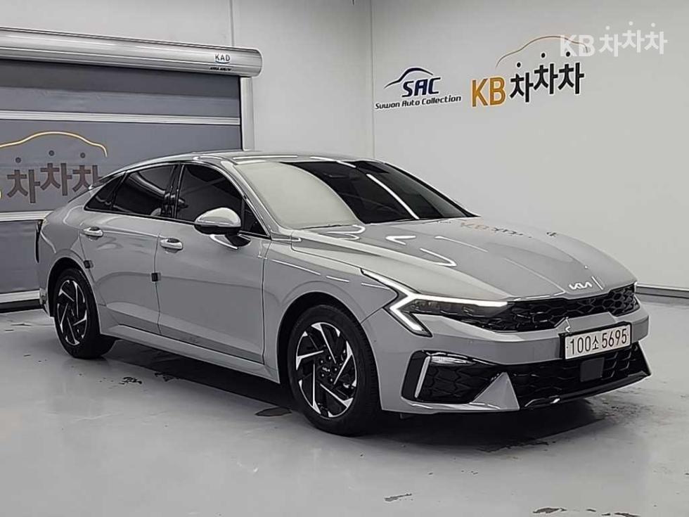 2025 - kia k5