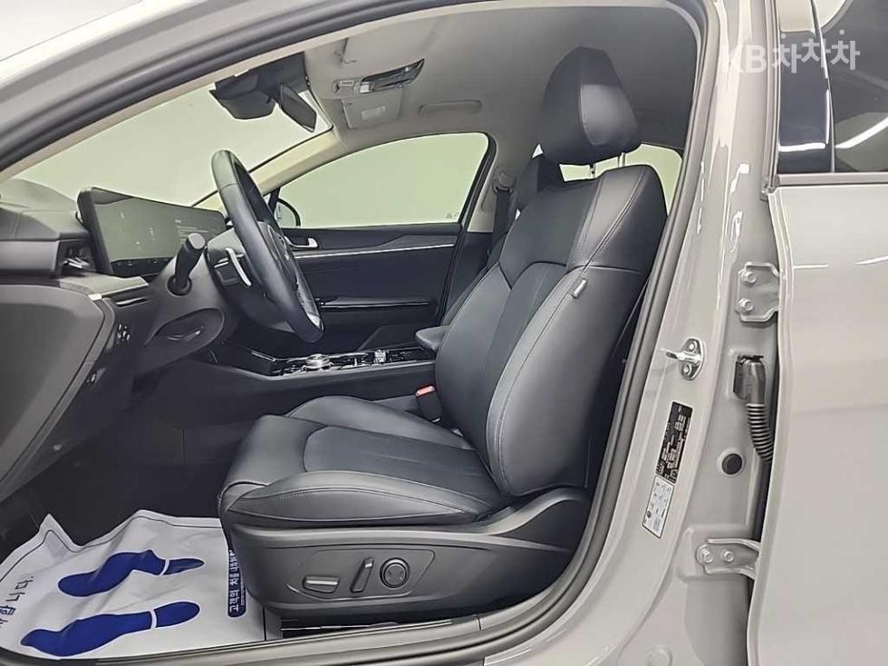 2025 - kia k5