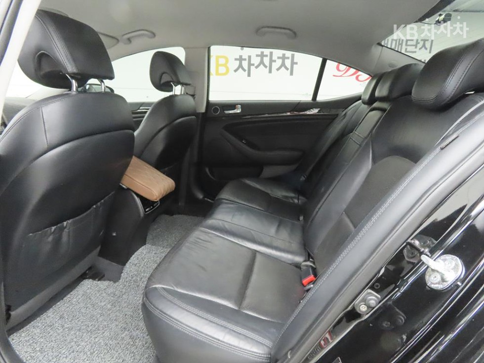 2013 - kia k7