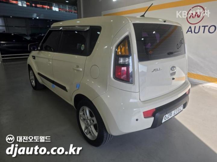 Kia Soul 1.6 U Premium Type 6