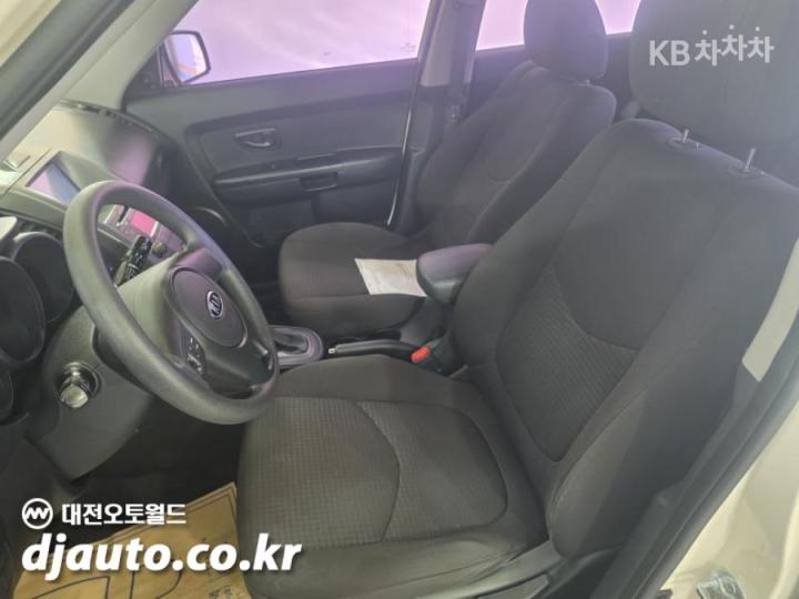 Kia Soul 1.6 U Premium Type 9