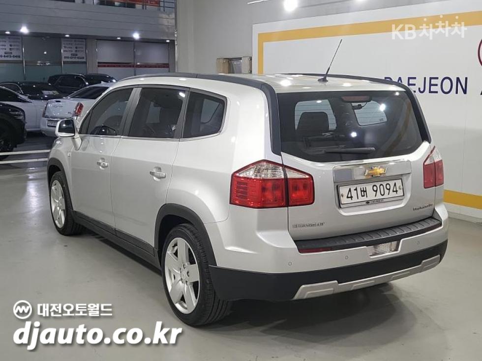 Chevrolet Orlando — miniaturë 4