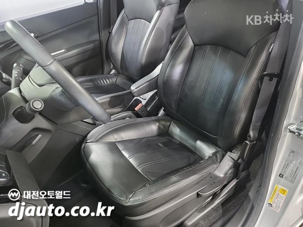 Chevrolet Orlando — miniaturë 9