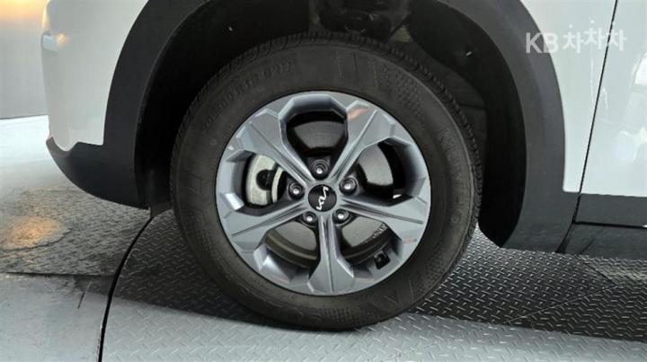 Kia Seltos SP2 1.6 T-GDI 2WD Prestige 6