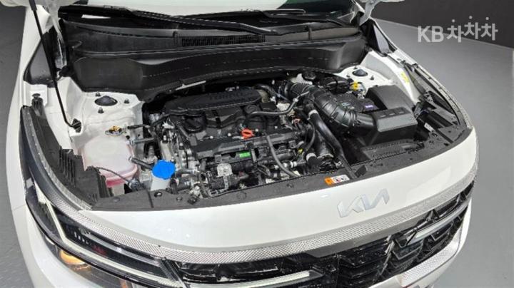 Kia Seltos SP2 1.6 T-GDI 2WD Prestige 7