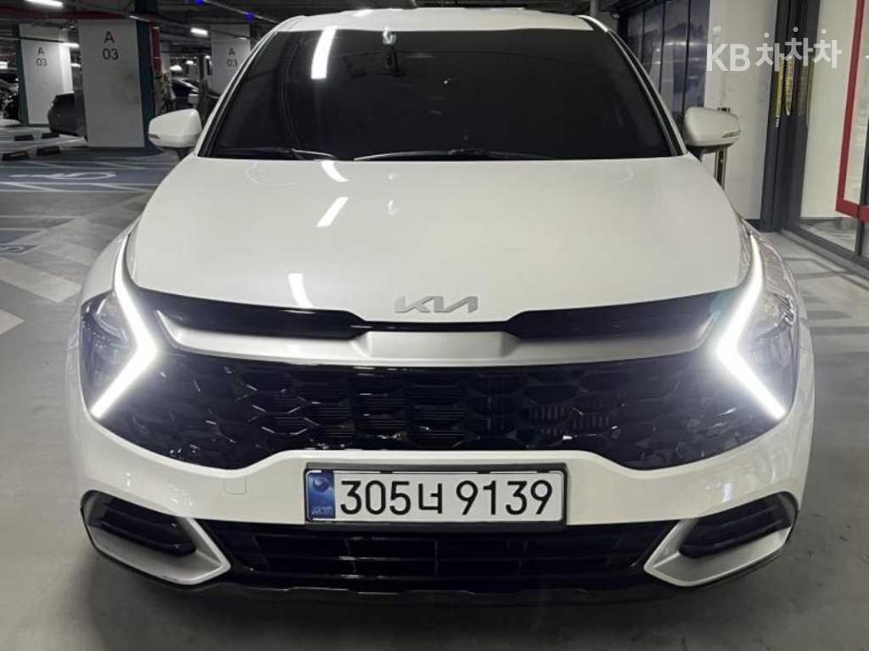 2022 - kia sportage