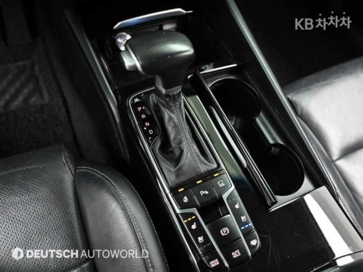 Kia K7 2.4 GDi Limited 10