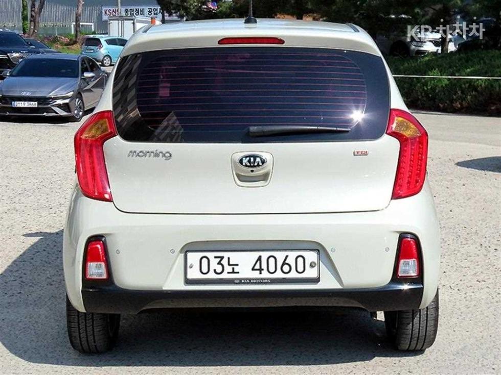 2016 - kia morning