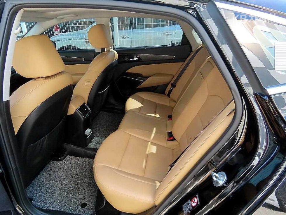 2020 - kia k7