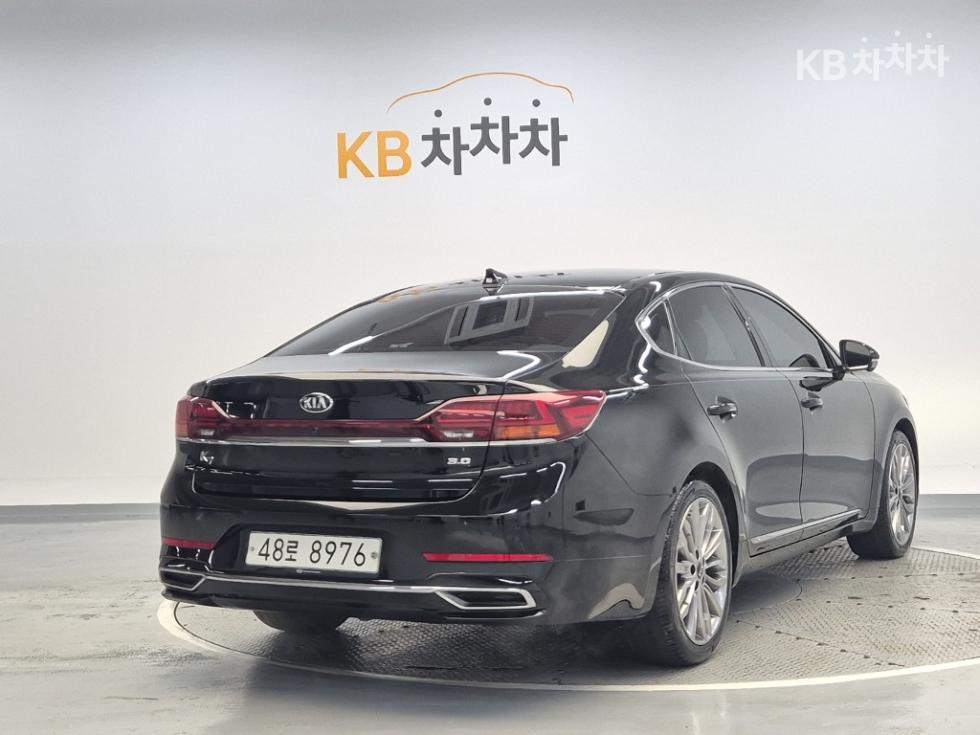 2020 - kia k7