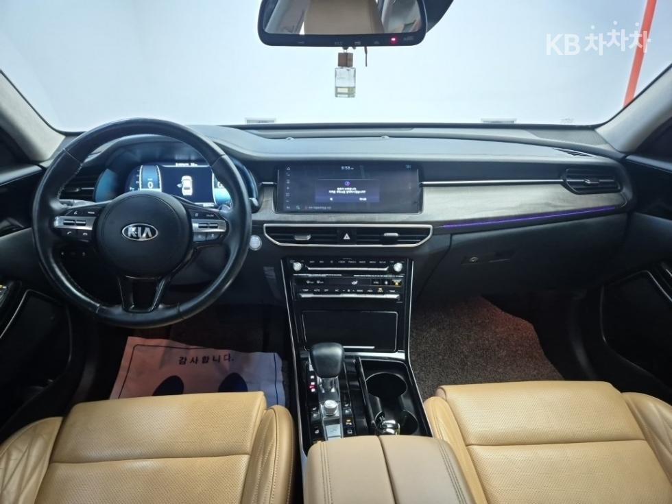 2020 - kia k7