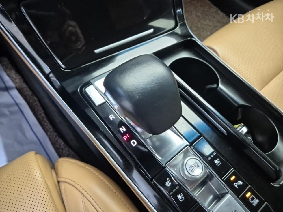 2020 - kia k7