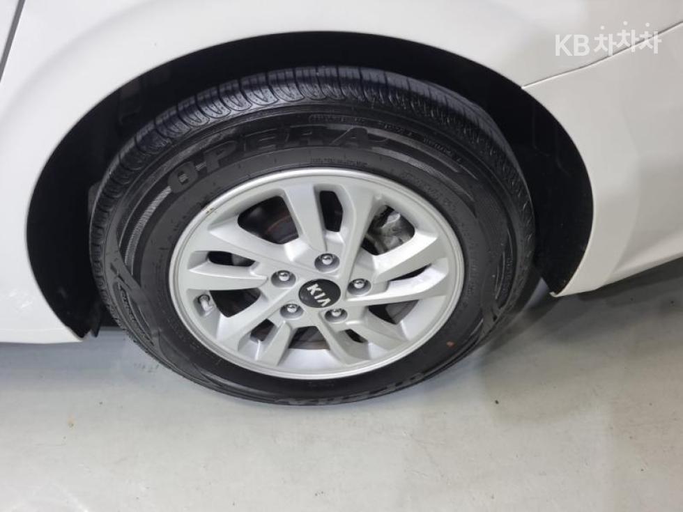 2020 - kia k3