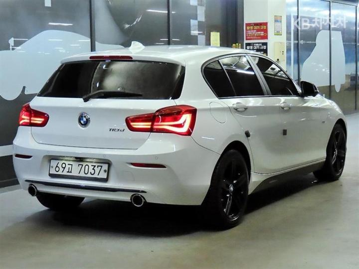 BMW 1 Series New 118d Sport Base Type 5
