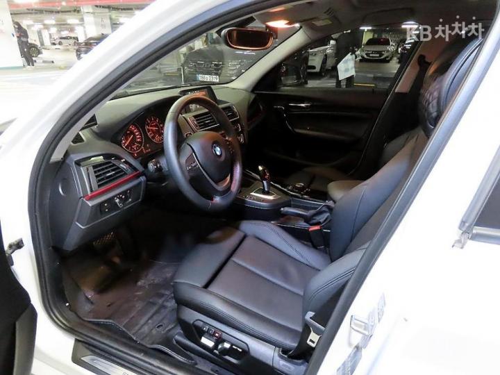 BMW 1 Series New 118d Sport Base Type 7