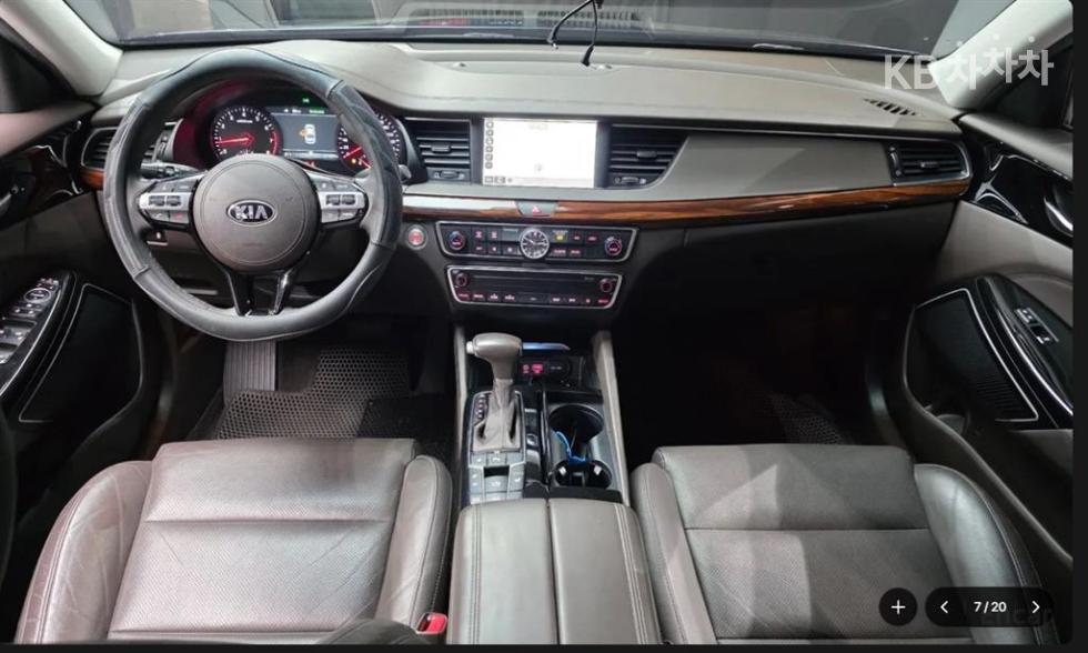 2017 - kia k7