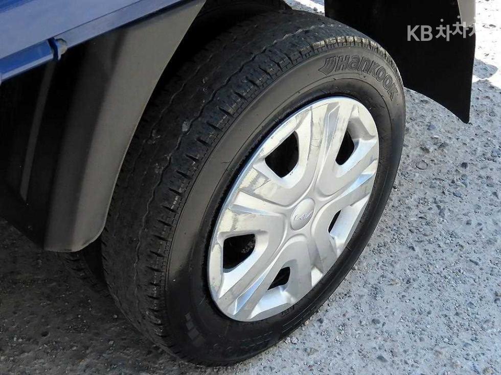 2024 - kia bongo iii
